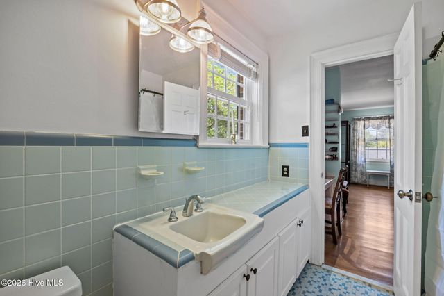 3325 North Walnut Street, Farmville, NC 27828