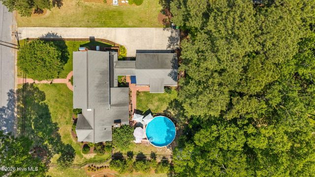 3325 North Walnut Street, Farmville, NC 27828