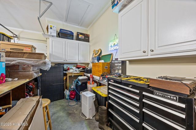 3325 North Walnut Street, Farmville, NC 27828