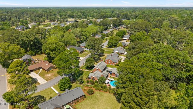 3325 North Walnut Street, Farmville, NC 27828