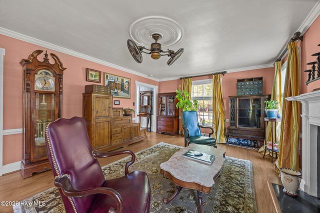 3325 North Walnut Street, Farmville, NC 27828