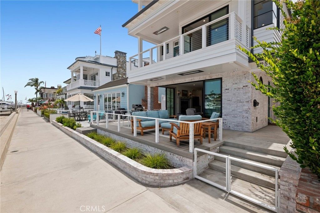 225 E Bay Front, Newport Beach, CA 92662 — photo 5