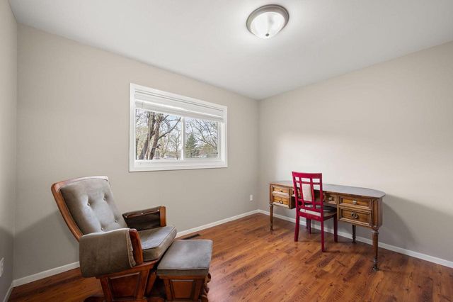 905 Lakeview DRIVE, Silver Lake, WI 53170
