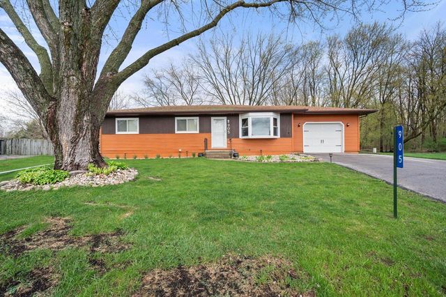 905 Lakeview DRIVE, Silver Lake, WI 53170