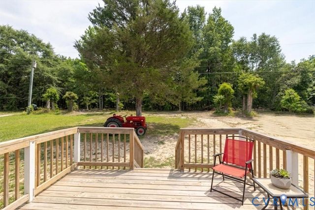 5217 Chesdin Rd, North Dinwiddie, VA 23803