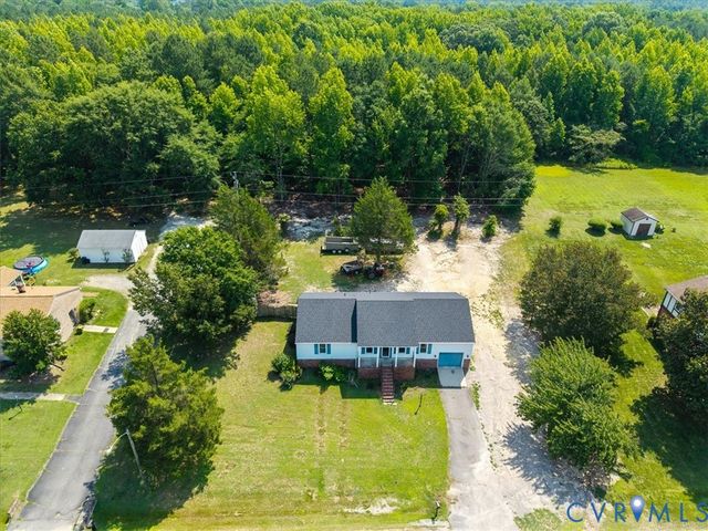 5217 Chesdin Rd, North Dinwiddie, VA 23803
