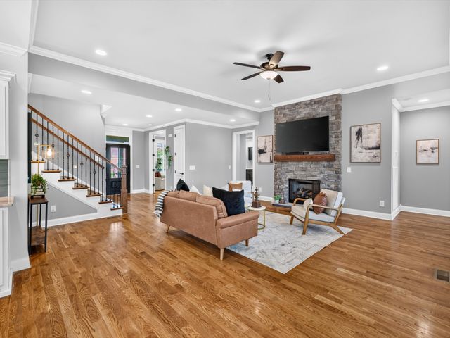 4005 Black Bird Ct, Spring Hill, TN 37174