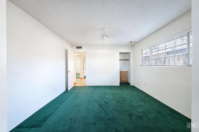2817 Delburn Street, Bakersfield, CA 93304