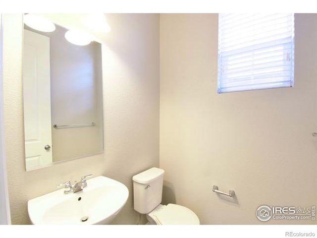 2082 S Cathay Way, Aurora, CO 80013