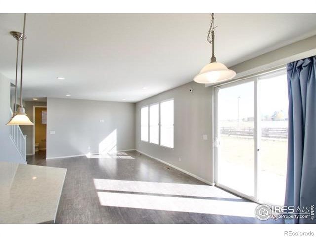 2082 S Cathay Way, Aurora, CO 80013