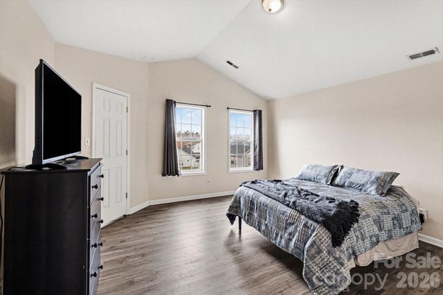 8601 Sawleaf Court 46, Charlotte, NC 28215