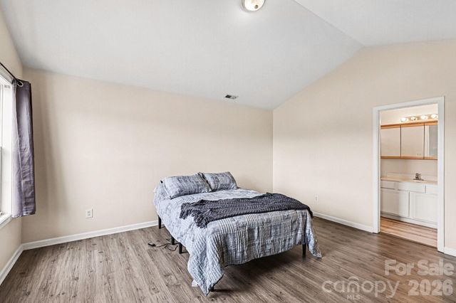 8601 Sawleaf Court 46, Charlotte, NC 28215