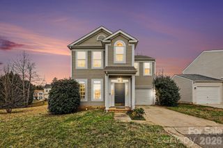 8601 Sawleaf Court 46, Charlotte, NC 28215