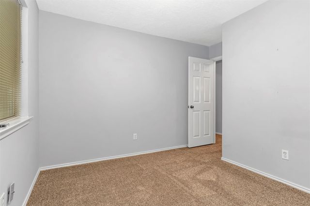 73 Timberspire Lane, The Woodlands, TX 77380