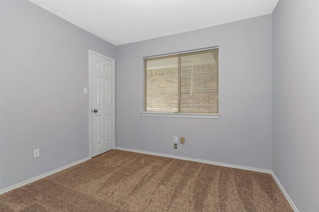 73 Timberspire Lane, The Woodlands, TX 77380