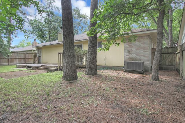 73 Timberspire Lane, The Woodlands, TX 77380