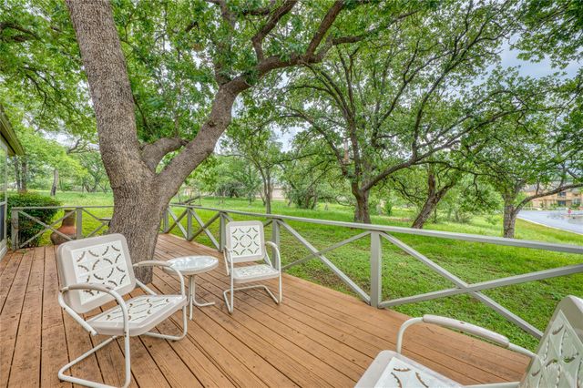 110 Big SPUR S 2, Horseshoe Bay, TX 78657
