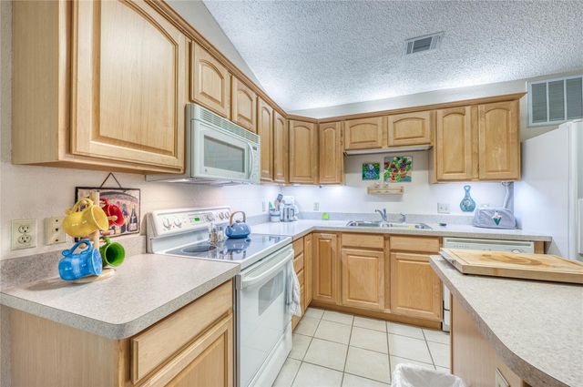 110 Big SPUR S 2, Horseshoe Bay, TX 78657