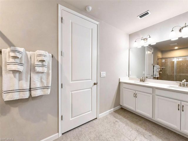 4660 Arboretum CIR 102, Naples, FL 34112