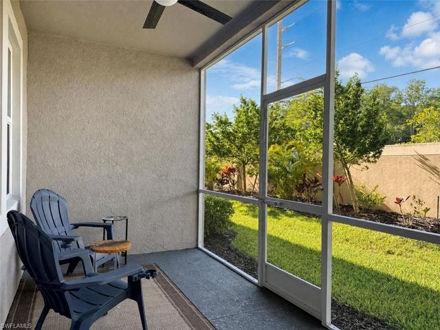 4660 Arboretum CIR 102, Naples, FL 34112