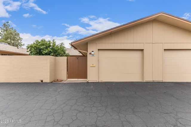 13507 W COUNTRYSIDE Drive, Sun City West, AZ 85375