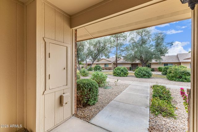 13507 W COUNTRYSIDE Drive, Sun City West, AZ 85375