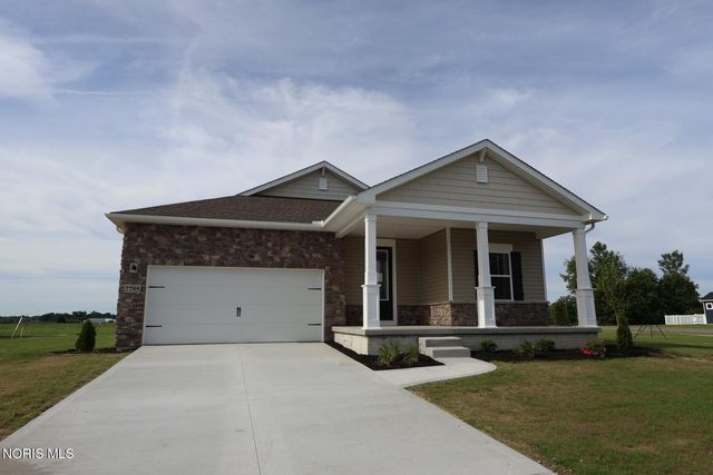 7755 Hank Drive, Holland, OH 43528