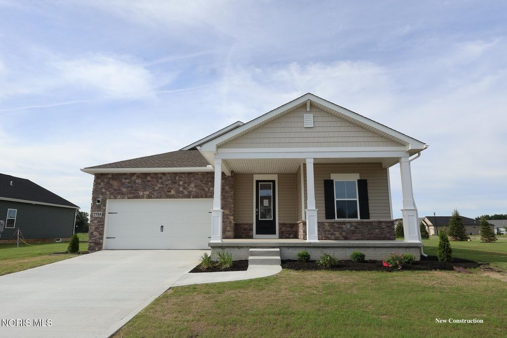 7755 Hank Drive, Holland, OH 43528
