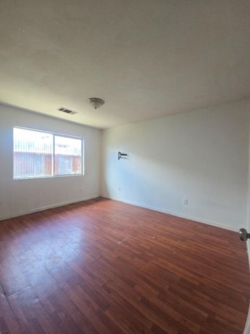 45 Sherwood Drive, Salinas, CA 93901