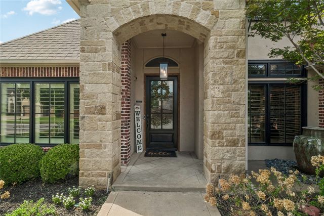 7830 S Indian Avenue, Tulsa, OK 74132