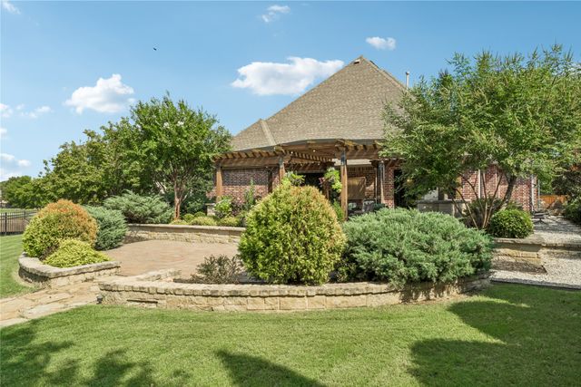 7830 S Indian Avenue, Tulsa, OK 74132