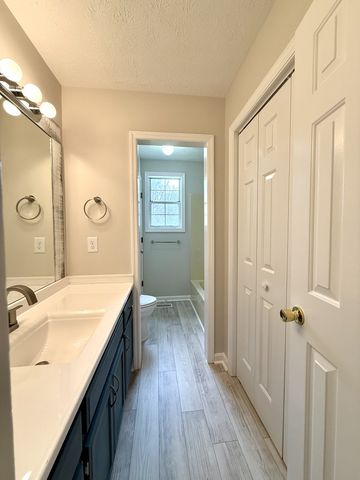 108 Heritage Pl, Mount Juliet, TN 37122