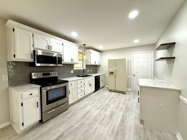 108 Heritage Pl, Mount Juliet, TN 37122