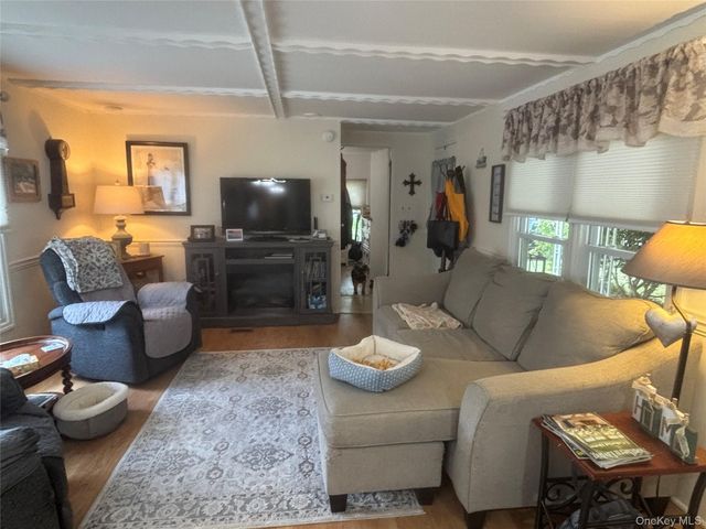 44B Witt Lane, Aquebogue, NY 11931