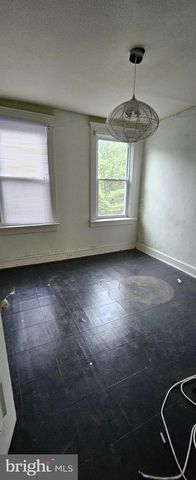 2604 GARRETT AVE, Baltimore, MD 21218