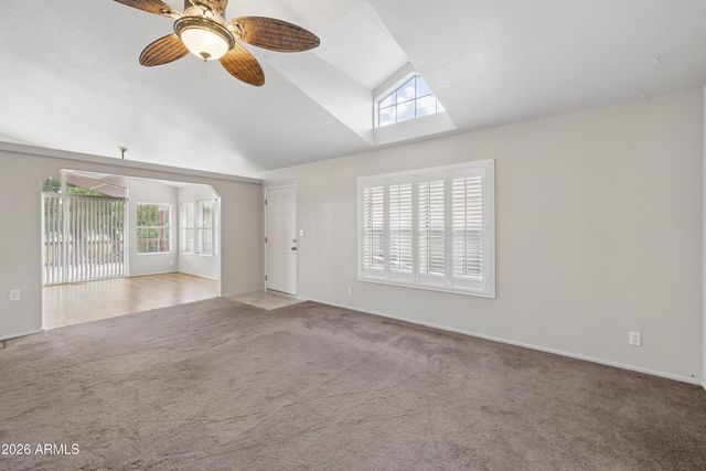 835 N CREEKVIEW Drive, Dewey, AZ 86327