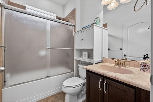 3204 W MARLIN AVENUE, Tampa, FL 33611