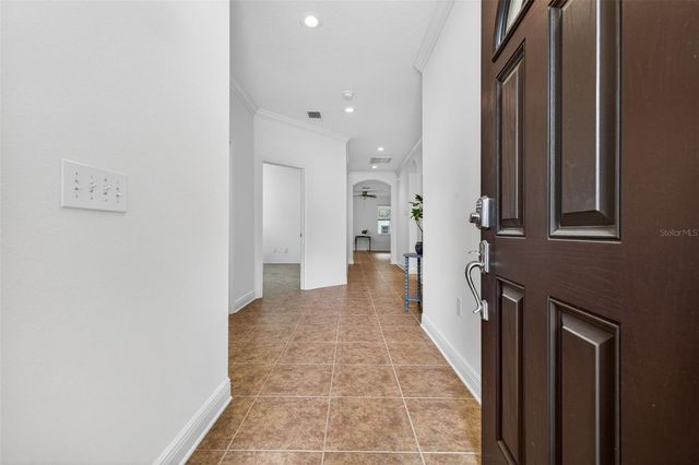 3204 W MARLIN AVENUE, Tampa, FL 33611