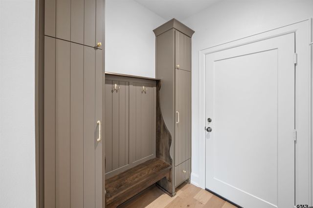 15163 Belle Springs Cove, Tyler, TX 75703