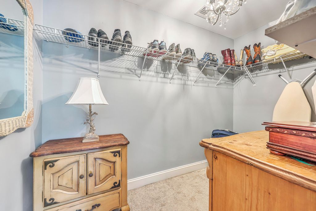 Image 25 of property listing at 200 Crossandra Avenue, Summerville, SC 29483