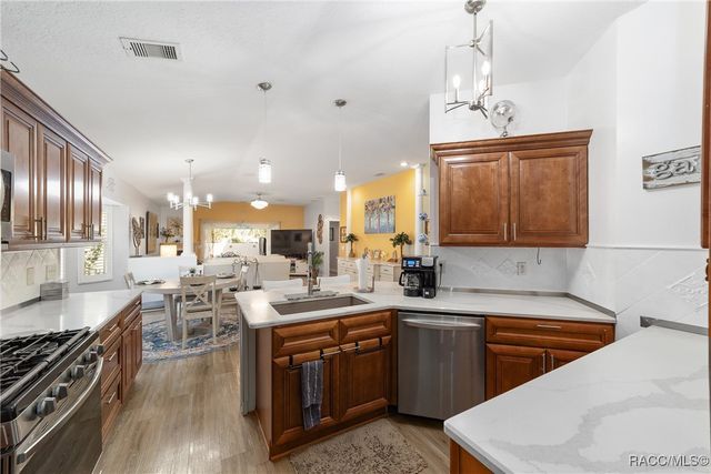 1819 W Nicole Drive, Lecanto, FL 34461