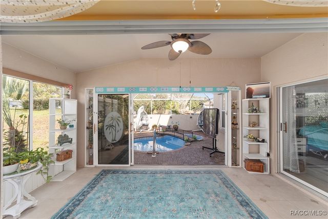 1819 W Nicole Drive, Lecanto, FL 34461