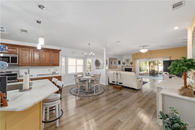 1819 W Nicole Drive, Lecanto, FL 34461