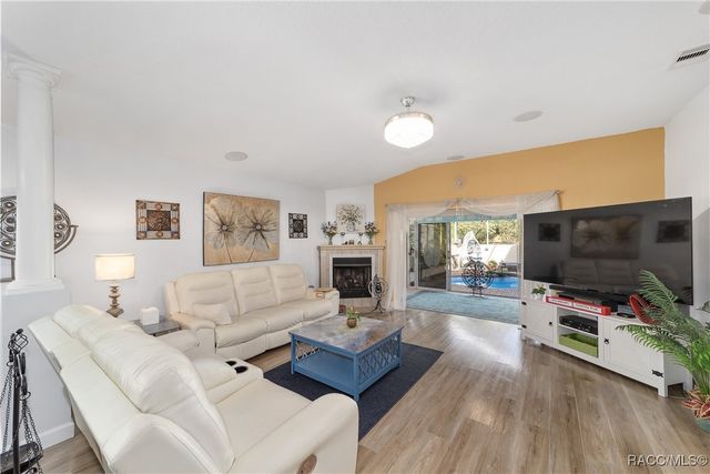 1819 W Nicole Drive, Lecanto, FL 34461