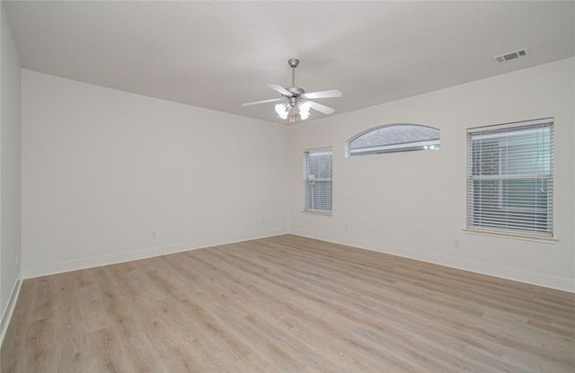4539 Prince Street, Baytown, TX 77521