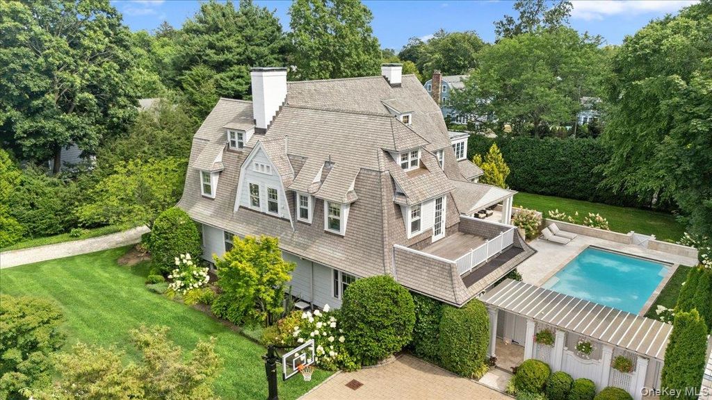 9 Elm Avenue, Larchmont, NY 10538