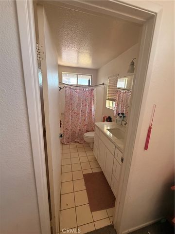 13330 Green Mountain, Corona, CA 92883