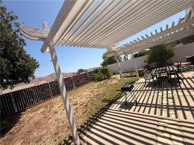 13330 Green Mountain, Corona, CA 92883