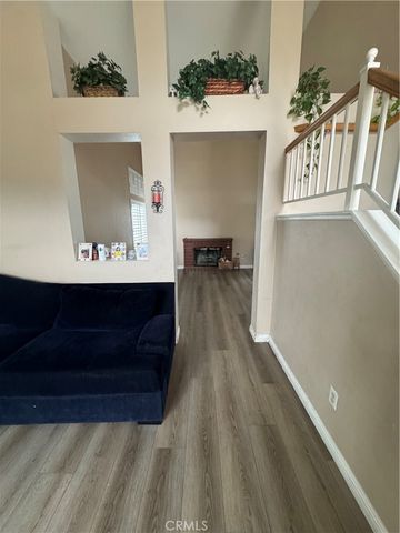 13330 Green Mountain, Corona, CA 92883