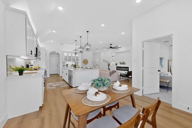 101 Boone Street, Edgewood, TX 75117